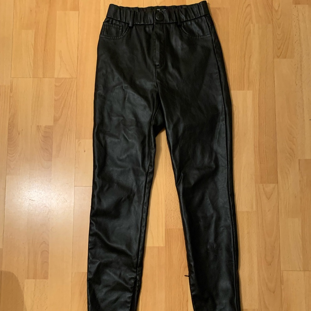 Zara Skinny leg leather pants